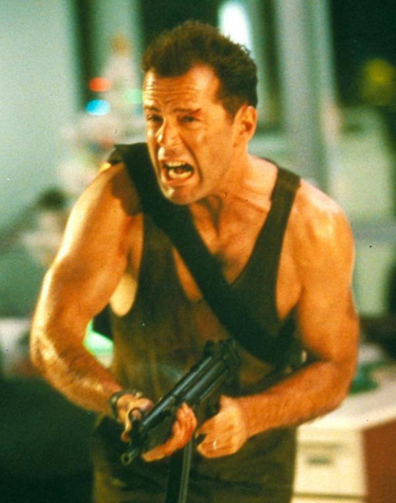 Zor Ölüm ekibi çekimler sırasında Bruce Willisin öldüğünü düşündü
