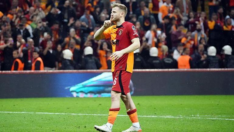 Patrick Kluiverttan Galatasarayın iki yıldızına kanca Transfer için harekete geçti