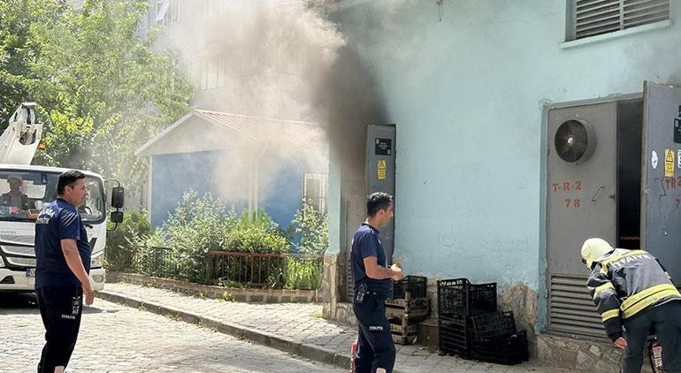 Okul karşısındaki elektrik trafosunda yangın Patlama sesleri panikletti