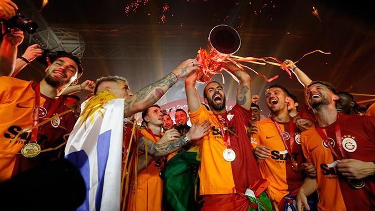 Galatasaray, yıldız futbolcunun transferini bitirdi Anlaşma tamam