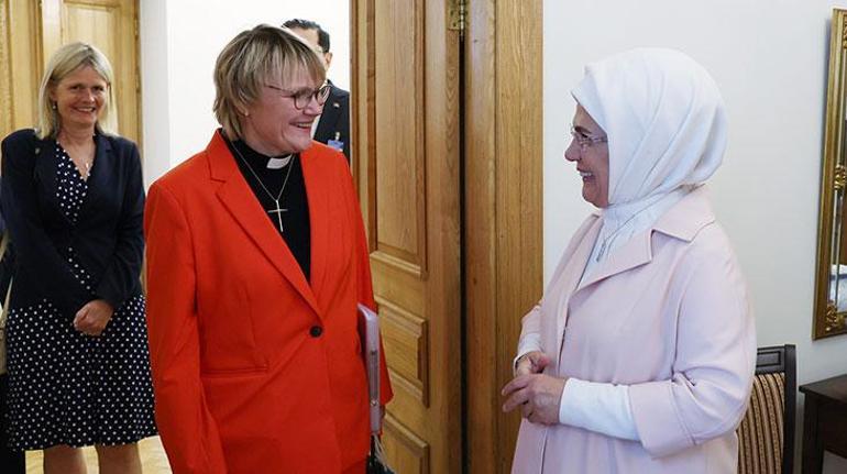 Emine Erdoğan, İsveç Başbakanı Kristersson’un eşi Birgitta Ed ile görüştü