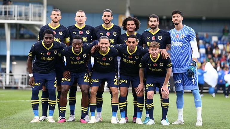 Fenerbahçede yaprak dökümü İsmail Kartal 8 oyuncunun biletini kesti