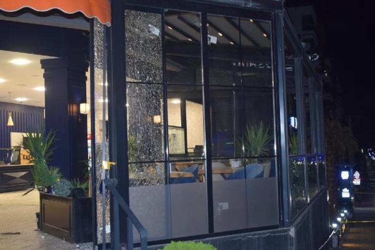 Batmanda tatlıcı önünde silahlı kavga: 1 yaralı