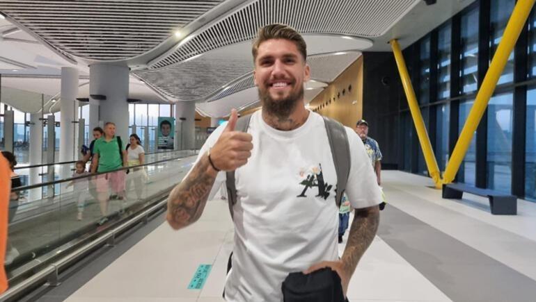 Beşiktaş yıldız oyuncunun transferinde mutlu sona ulaştı Bu akşam İstanbula geliyor