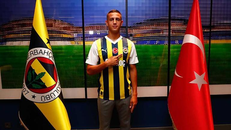 Fenerbahçede yeni transfer oynamadan ayrılıyor Şaşırtan karar ortaya çıktı