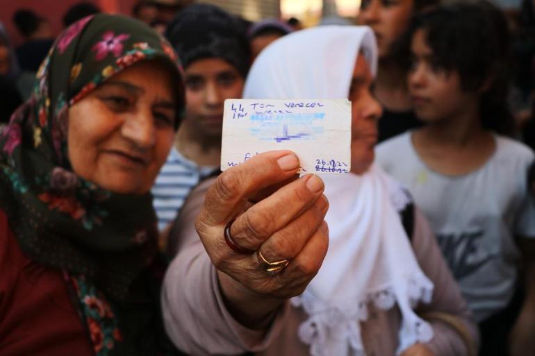 Yer: Adana... Ellerde aynı not Dilden dile yayıldı, hepsi aynı yöntemle dolandırıldı