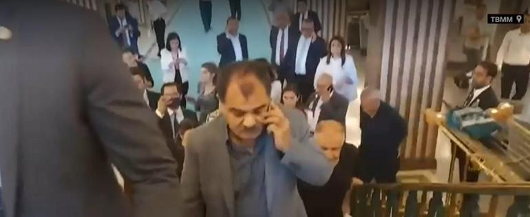 Mustafa Sarıgüle Meclis kulisinde yumruklu saldırı