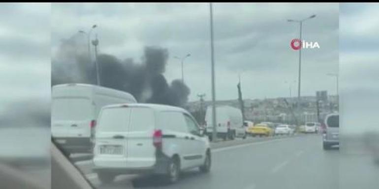 İstanbulda sanayi sitesinde yangın