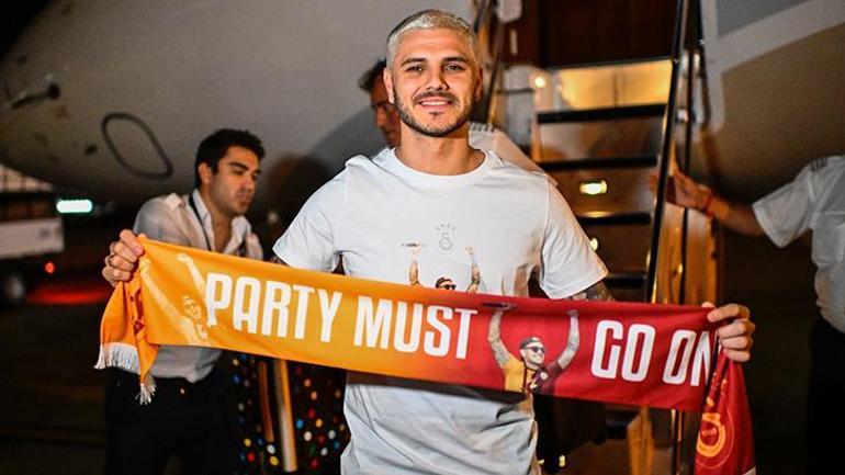 Galatasarayın yeni transferi Mauro Icardi, İstanbula geldi