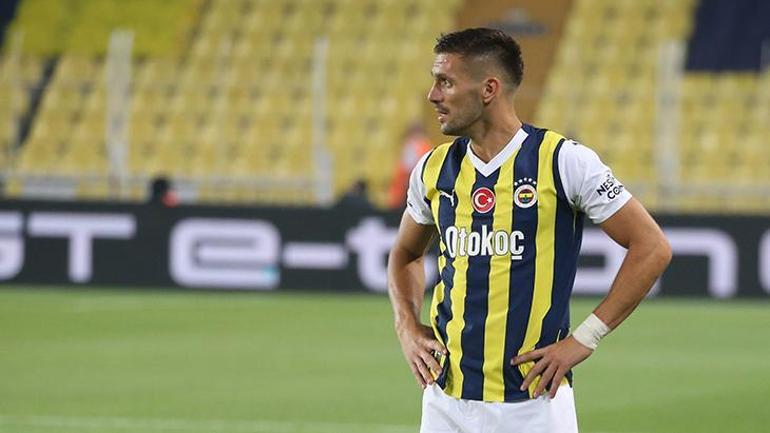 Fenerbahçede ayrılık Resmi teklif geldi, bavullarını topladı