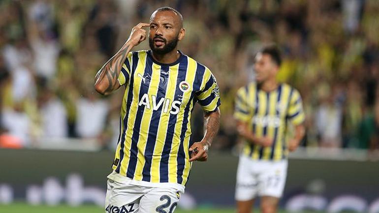 Fenerbahçede ayrılık Resmi teklif geldi, bavullarını topladı