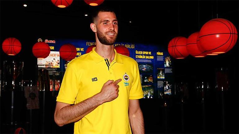 Itoudis ve Fenerbahçe Bekonun yeni transferi Papagiannis için olay sözler İhanet