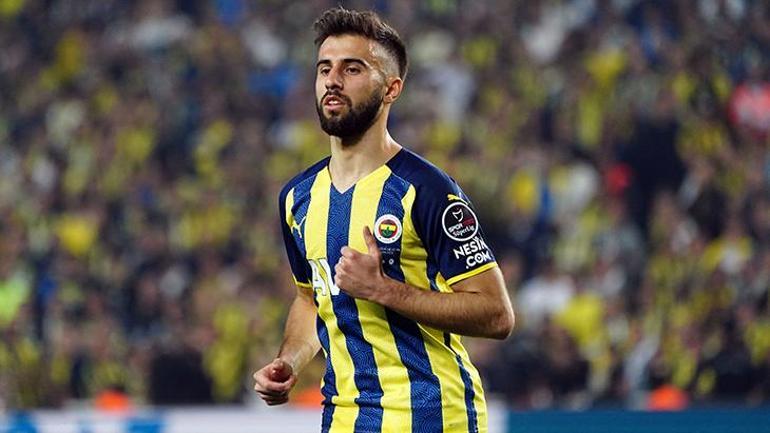 Fenerbahçede Joao Pedrodan sonra bir ayrılık daha İstanbuldan ayrıldı