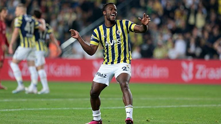 Fenerbahçede beklenmedik ayrılık kapıda Yıldız futbolcuya gelen teklif ortaya çıktı