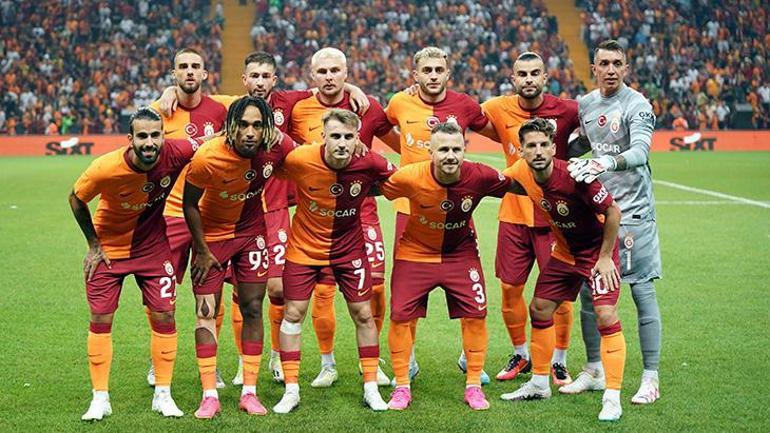 Galatasaray maçı öncesi Ljubljanayı sel vurdu Korkutan görüntü