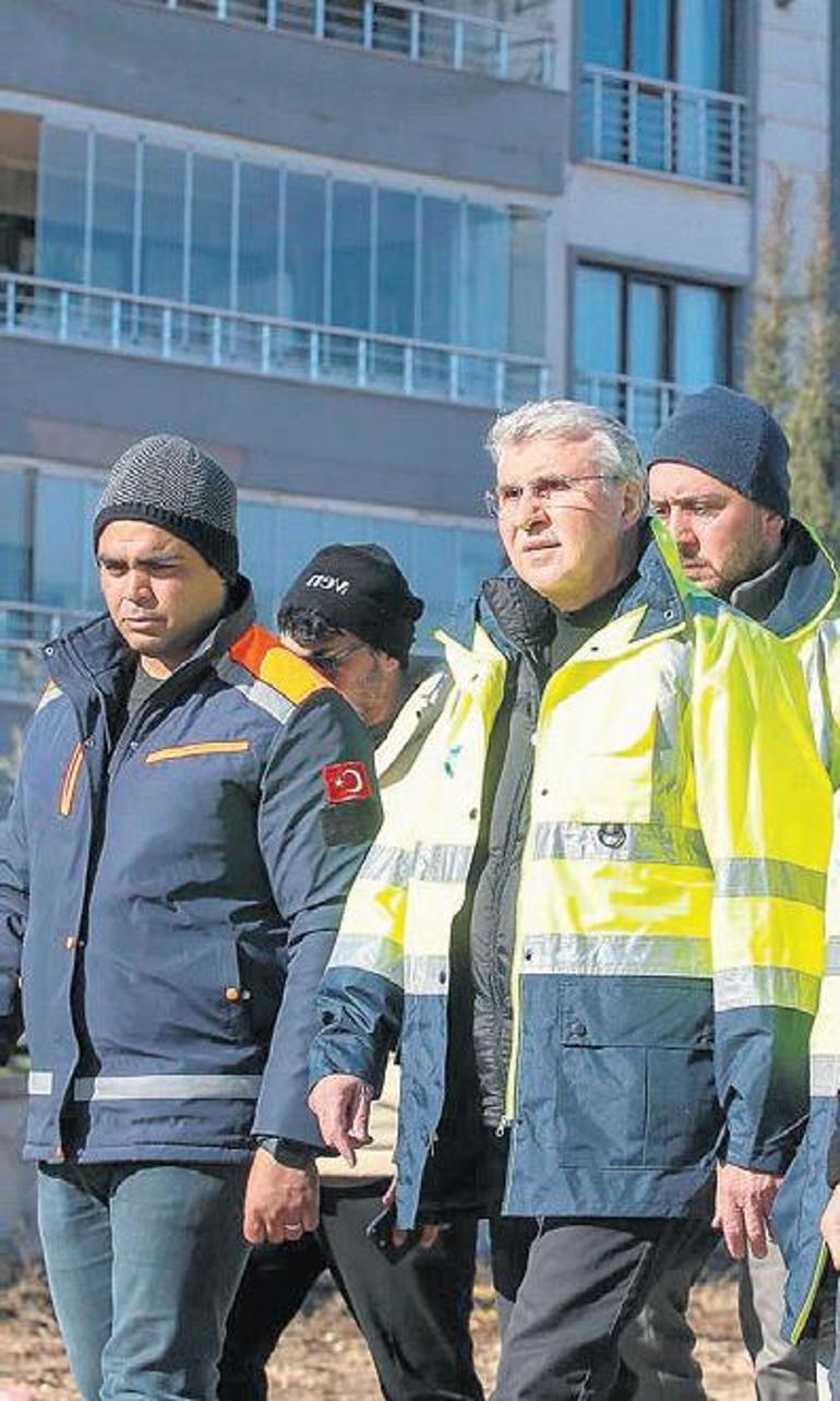 Sakarya deprem yaralarını sarmak için seferber oldu