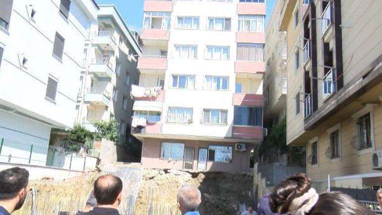 Temel kazısı sırasında kayma 7 katlı bina tahliye edildi