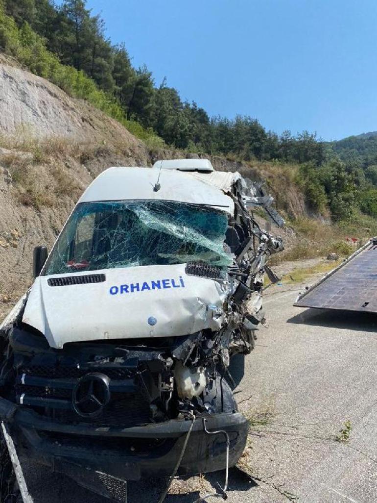 Bursada feci kaza: 1 ölü, 5 yaralı