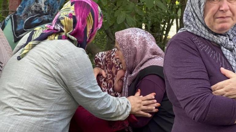 Türkiye bu vahşeti konuşuyor: Anne ve anneannesini baltayla parçalayıp, sokağa attı... Muayene sırasında kendi parmağını yuttu