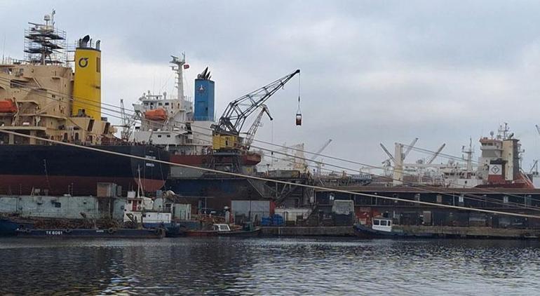 Tuzla’da geminin atık deposunda patlama 1 işçi hayatını kaybetti