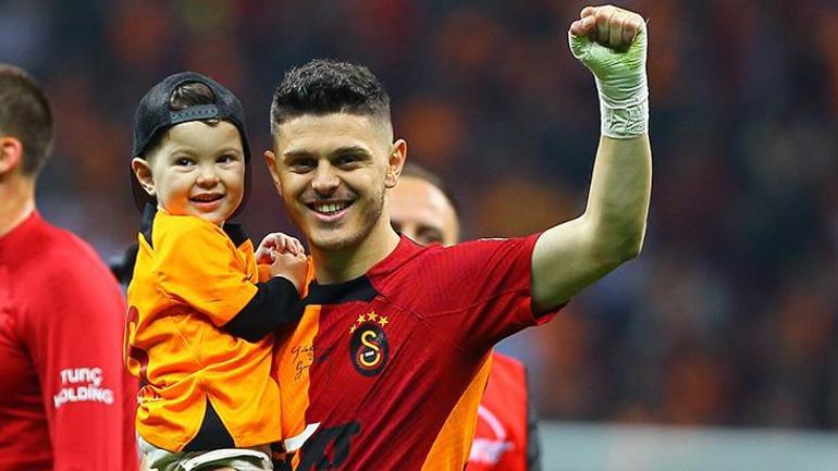 Galatasaraya transfer çalımı Beşiktaş, Milot Rashicayı KAPa bildirdi