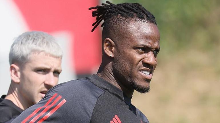 Fenerbahçe, İngiltereden Batshuayi için gelen teklifi reddetti