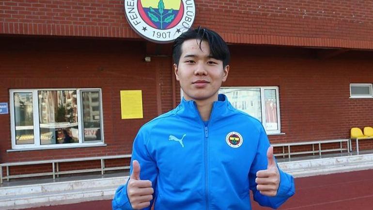 Fenerbahçeli 2 genç futbolcuya resmi teklif