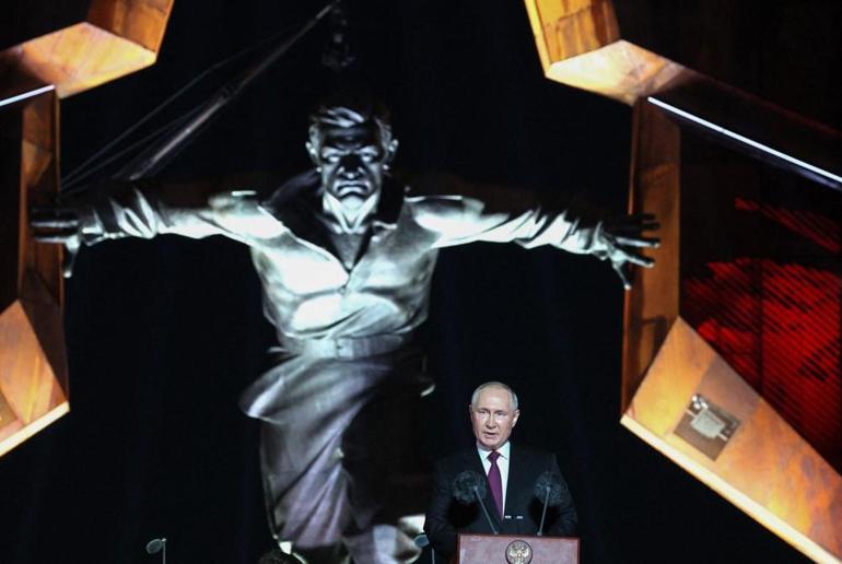 Şefi ölürken Putin neredeydi Üç saat sonra konuştu