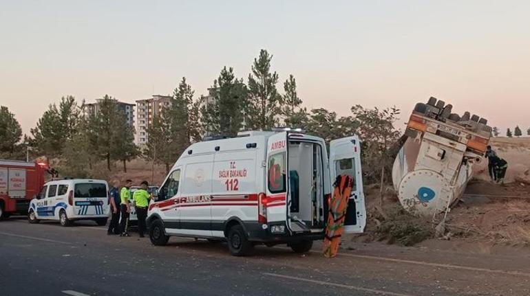 Kontrolden çıkan kamyon aracı biçti: Ölü ve yaralılar var