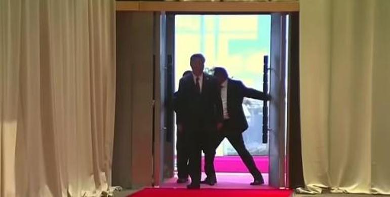 Çin devlet başkanı şoke oldu Sağ koluna orantısız müdahale