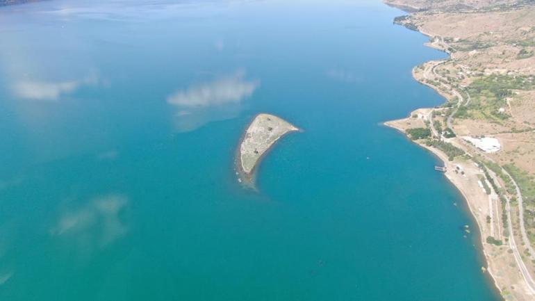 Depremler sonrası Hazar Gölünde su seviyesi yükseliyor Sebebi ortaya çıktı
