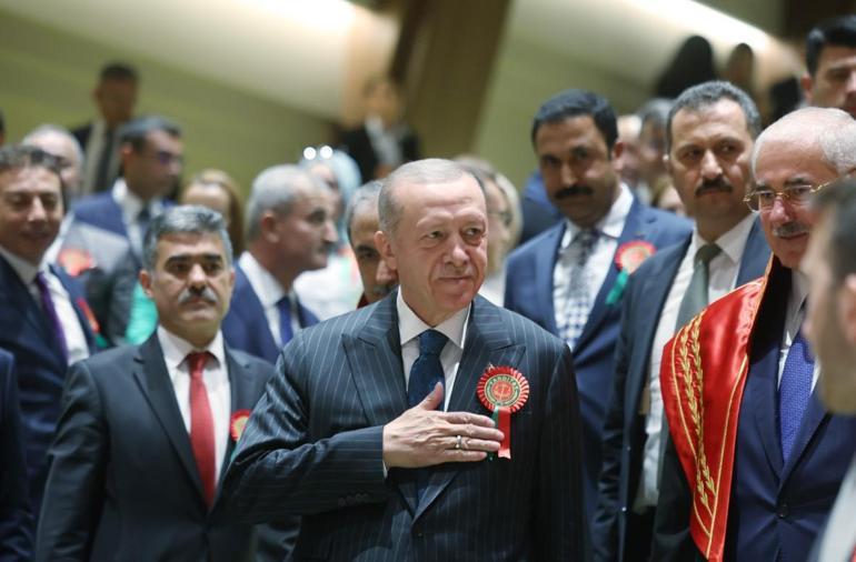 Erdoğan: Türkiye yeni bir anayasayı hak ediyor