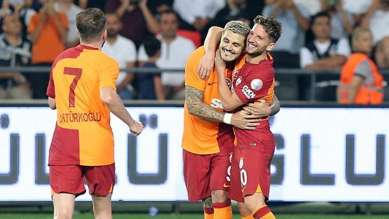 Galatasarayda Icardi ve Kerem Aktürkoğlu fırtınası Okan Buruk tarihe geçti