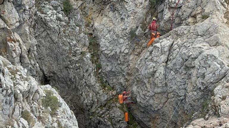 ABDli dağcı bin 200 metrede mide kanaması geçirdi Kendiliğinden çıkacak