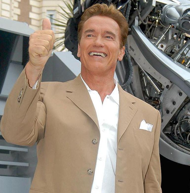 Arnold Schwarzenegger ölümden dönmüş Doktorlar büyük bir hata yaptı