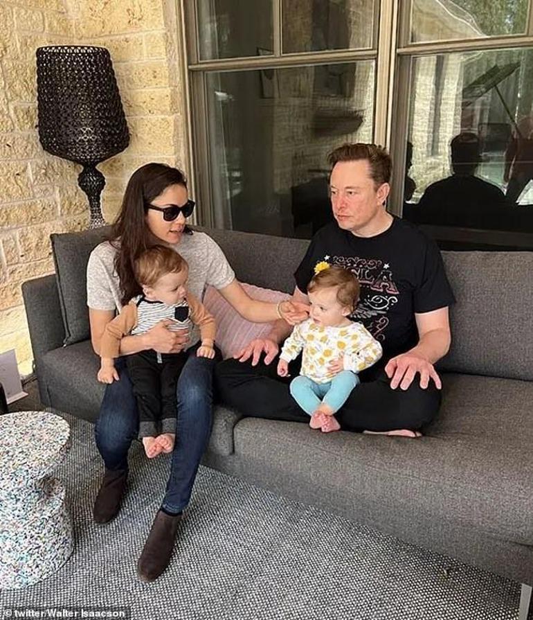 Elon Muskın eski sevgilisi sosyal medyadan yalvardı: Oğlumu görmeme izin ver
