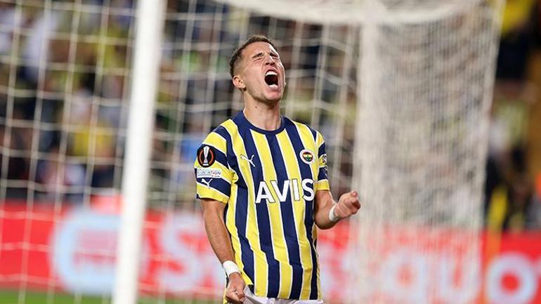 Fenerbahçede Emre Morla yollar ayrılıyor Başkan bizzat devrede, işte yeni takımı