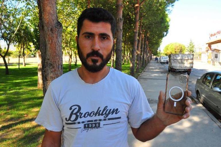 İnternetten telefon siparişi verdi, kargoyu açınca şoke oldu