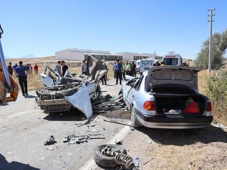 Kahreden manzara Hatalı sollama 3 can aldı
