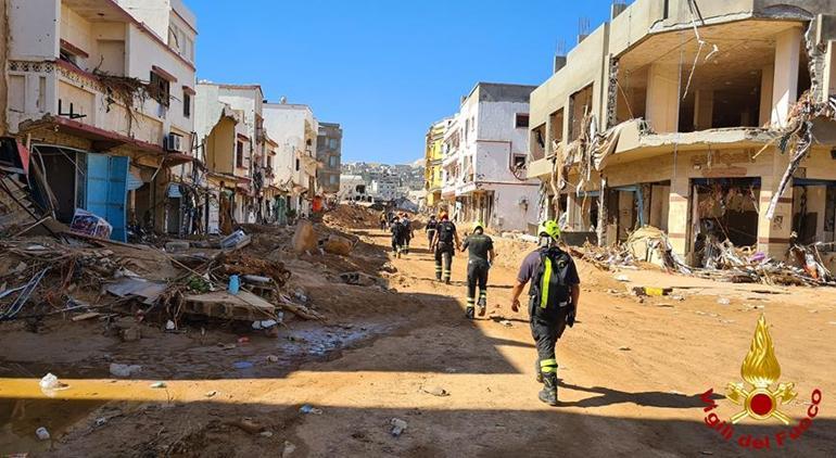 Libyada acı bilanço artıyor AFADdan 4 bin ton yardım malzemesi