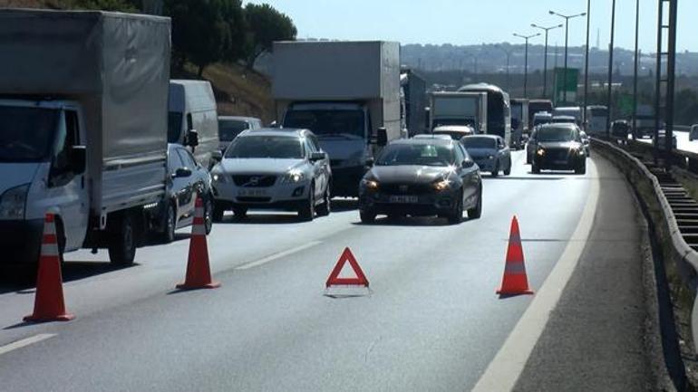 Osmangazi Köprüsünden geçen çok sayıda aracın lastiği aynı anda patladı