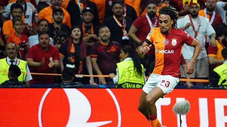 Galatasarayın vazgeçilmezi Sacha Boey Kariyerinde bir ilk