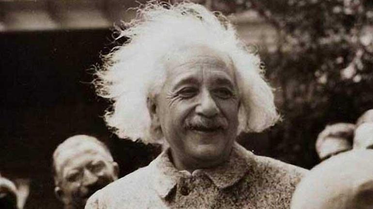 Einsteinın beynini çaldı, 240 dilime böldü Böylesi ancak filmlerde yaşanır
