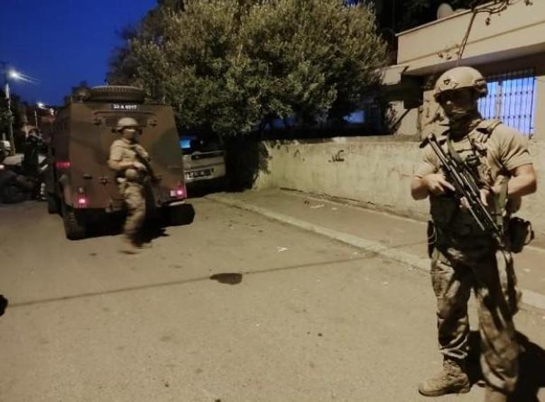 Mersindeki PKK operasyonunda 12 kişi yakalandı