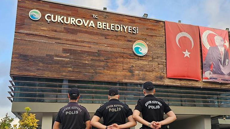 Seyhan ve Çukurova belediyelerine rüşvet baskını