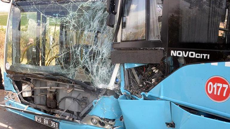 İki halk otobüsü çarpıştı Çok sayıda yaralı var