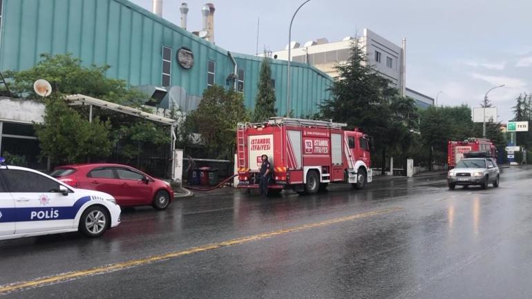 Tuzlada iş yeri yangını Çok sayıda ekip sevk edildi