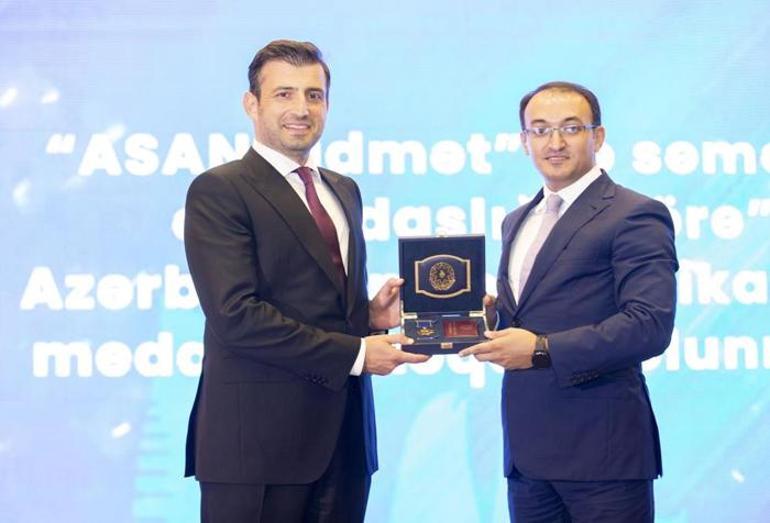 Aliyev karar aldı Selçuk Bayraktar’a Azerbaycan’da madalya