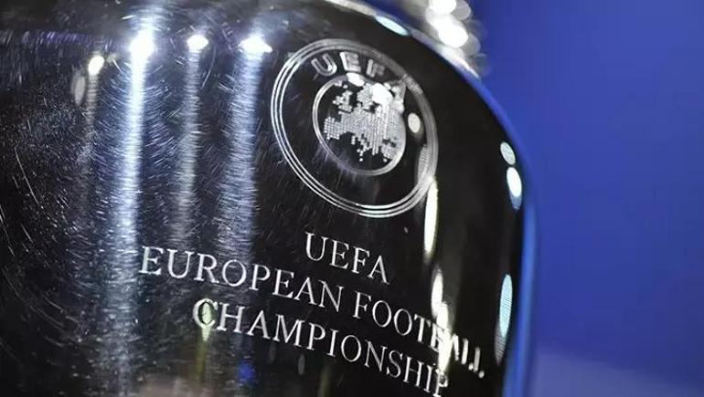 UEFA, Türkiye ve İtalyanın EURO 2032 ortaklık başvurusunu kabul etti