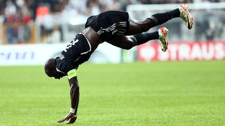 Vincent Aboubakar fırtınası UEFA Avrupa Konferans Ligine damga vurdu